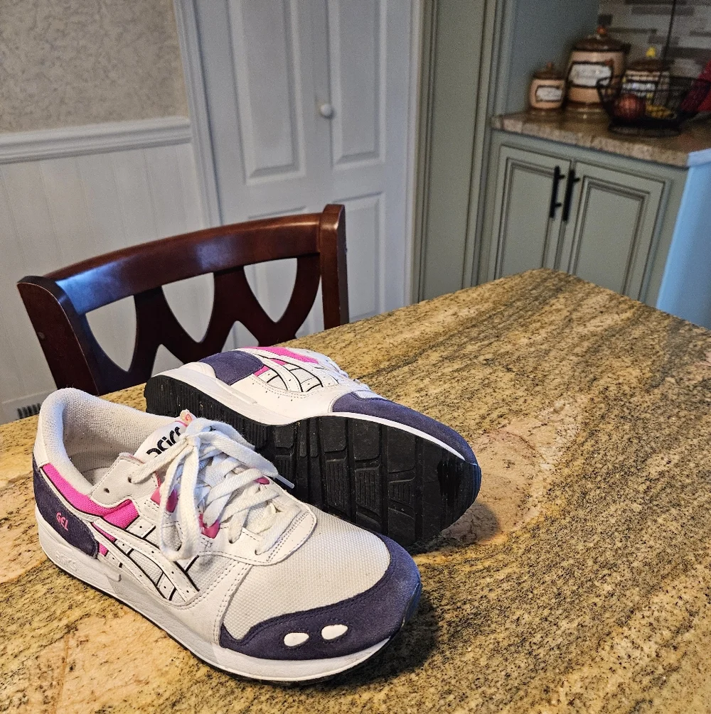 Asics White Pink Blue Women's Gel Runner Sneakers - Picture 2 of 10